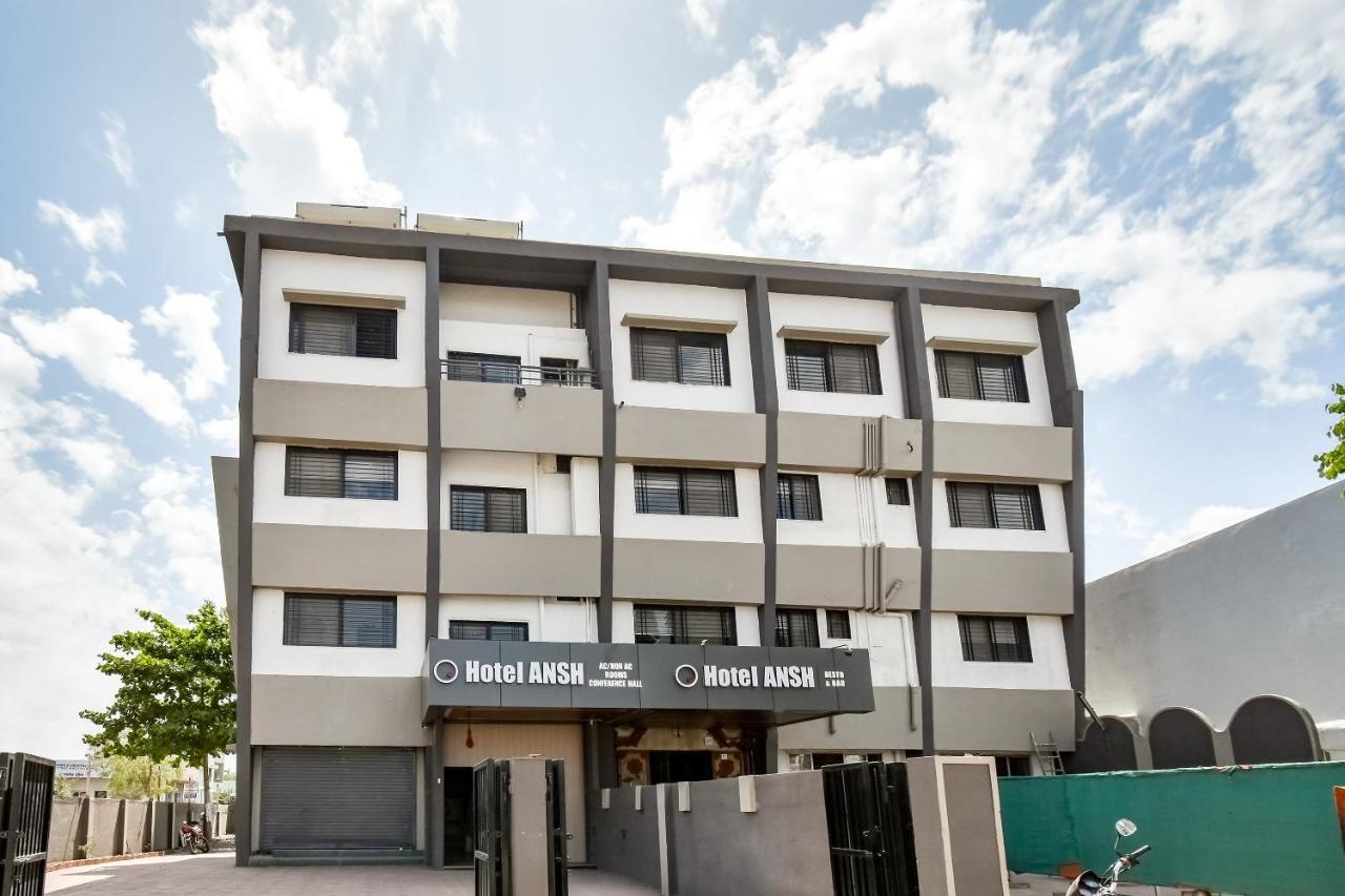 Capital O 71866 Hotel Ansh Aurangābād Exterior foto